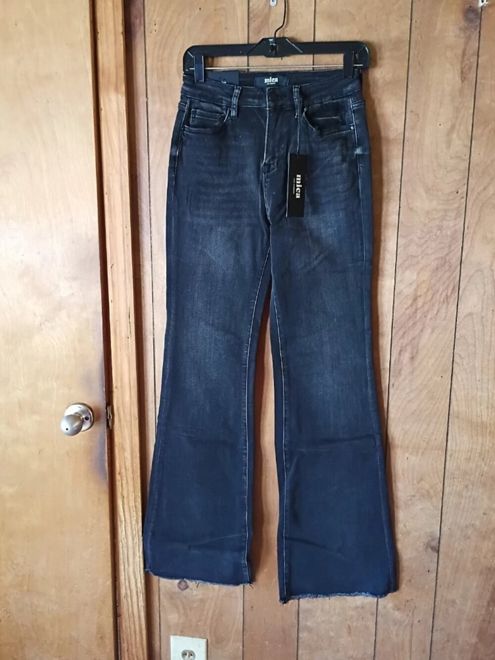 Mica Super High Rise Flare Jeans NWT Size 25 Dark Wash Raw Hem Stretch Denim
